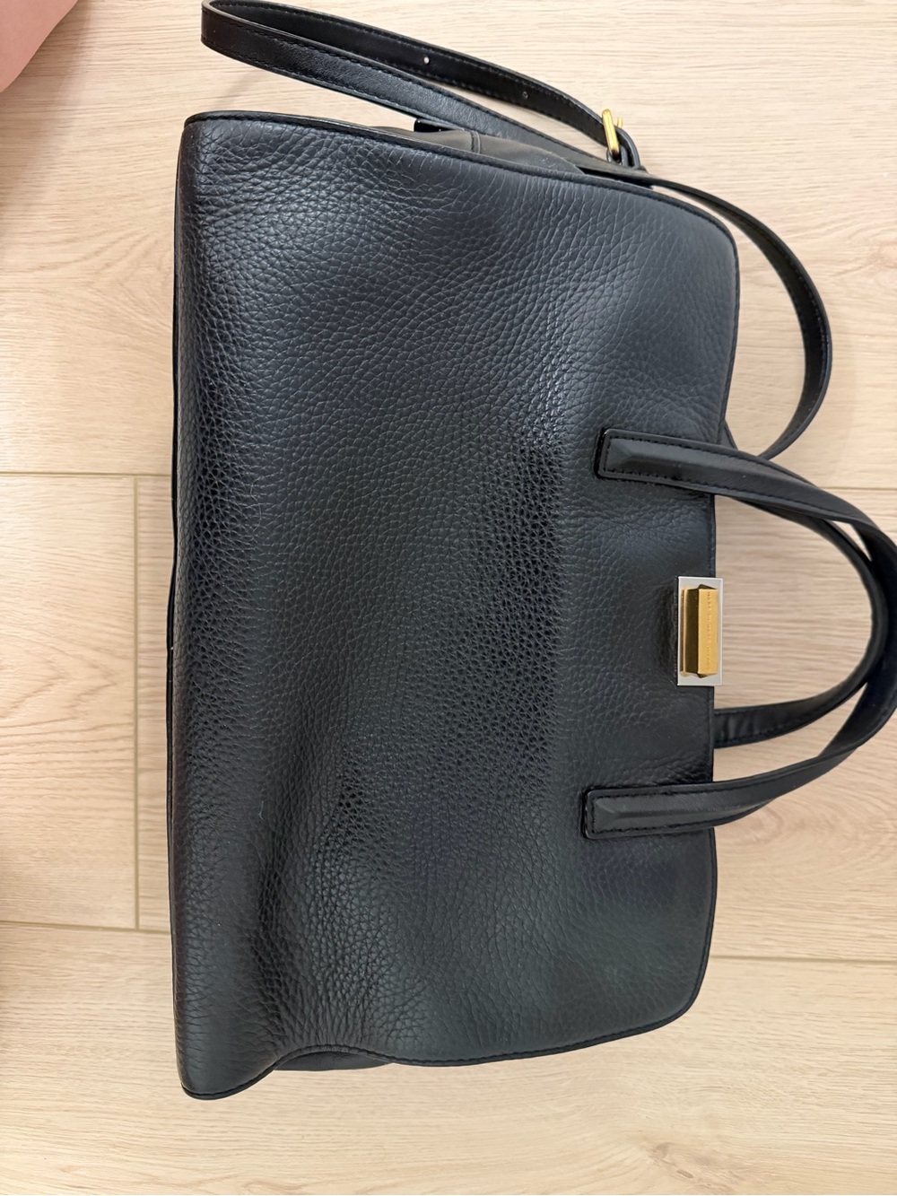 Marc Jacobs Black Pebbled Leather Barrel Duffel with Gold Plaque - Picture 5 of 8